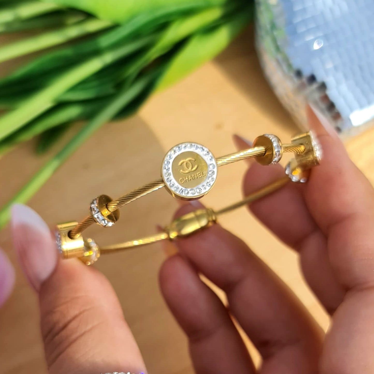 Channel Magnetic Handcuff