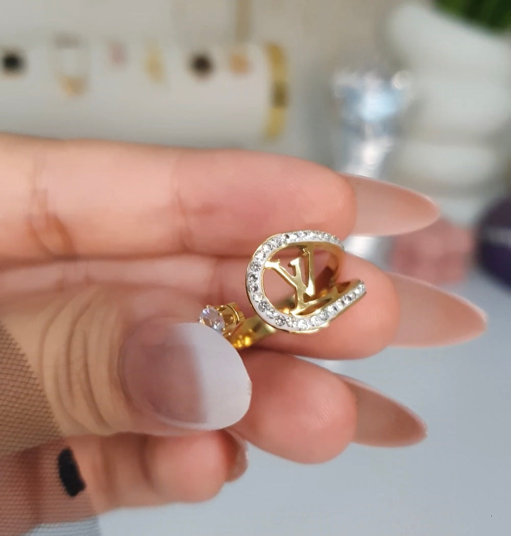LV Ring