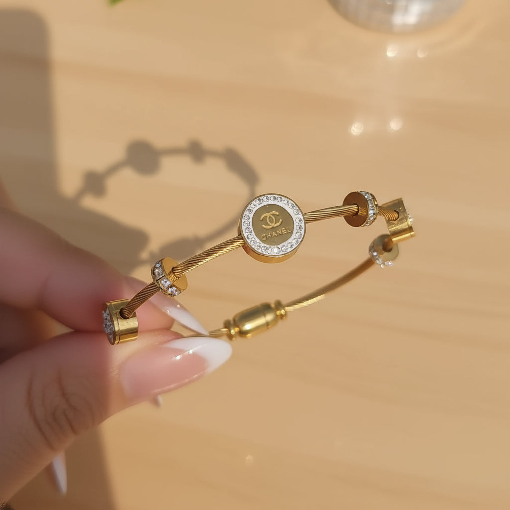 Channel Magnetic Handcuff