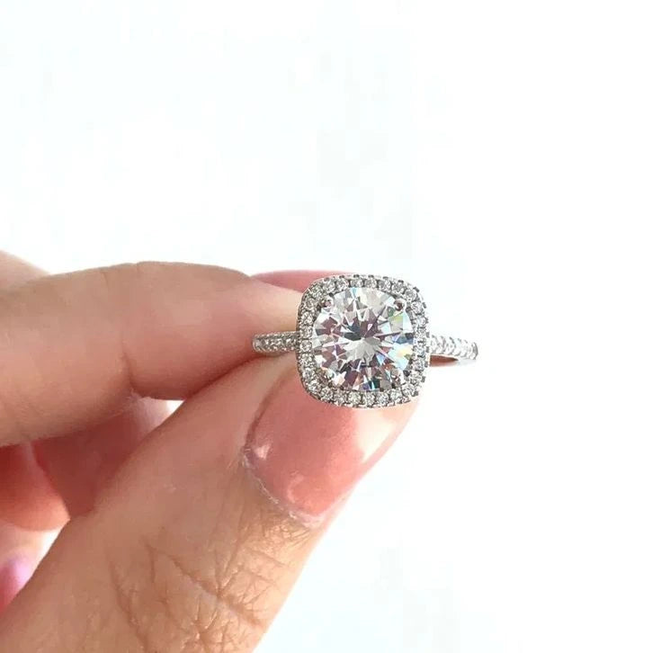 Elegant Silver Zircon Ring (Non-Adjustable)