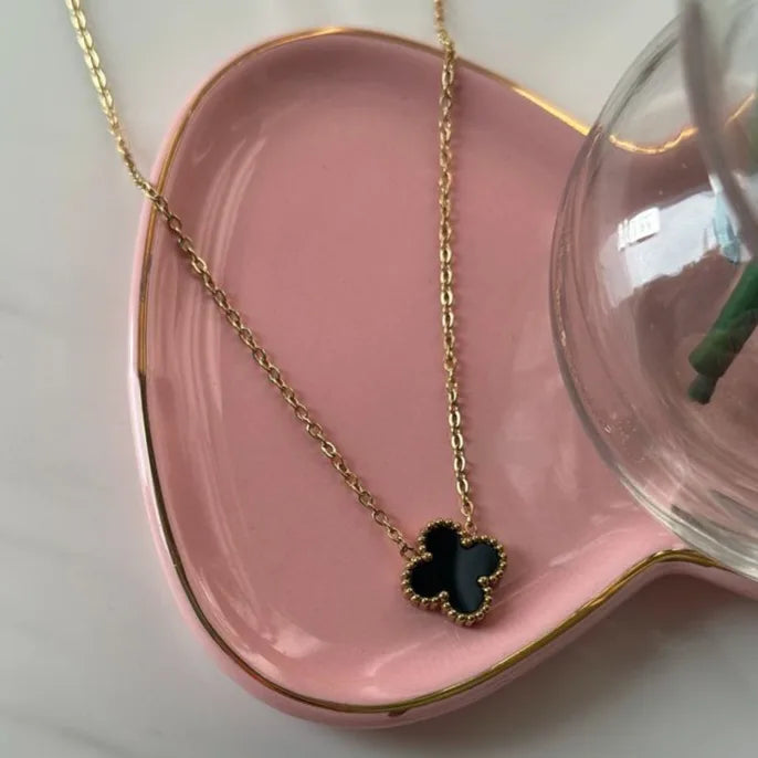 Clover Necklace (Black)