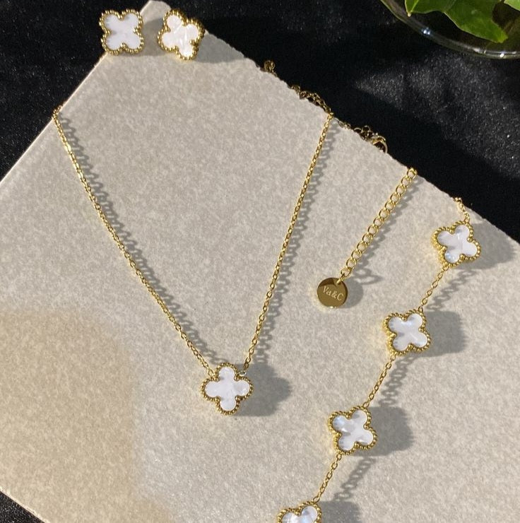 White Clover 3pc Set