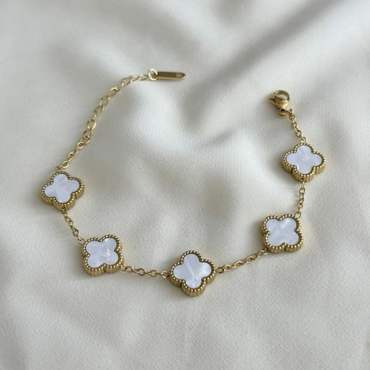 White Clover Necklace & Bracelet
